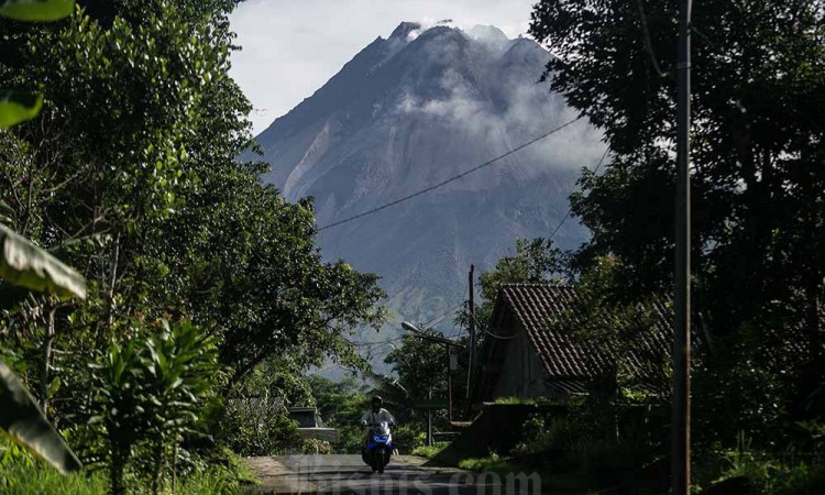 Deformasi Kubah Lava Gunung Merapi