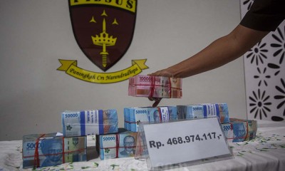Pengembalian Uang Korupsi Dana BOS di Kejari Batam