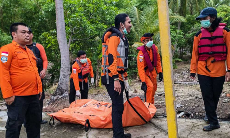 Tim SAR Gabungan Temukan Jenazah Korban Kapal Yuiee Jaya II di Kepulauan Selayar