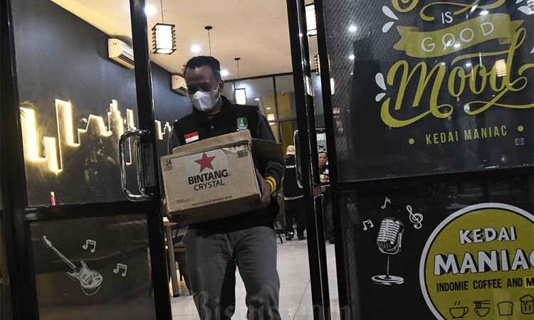 Razia Minuman Keras di Bekasi