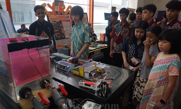 Penghargaan MURI Untuk Pameran Karya Terbanyak