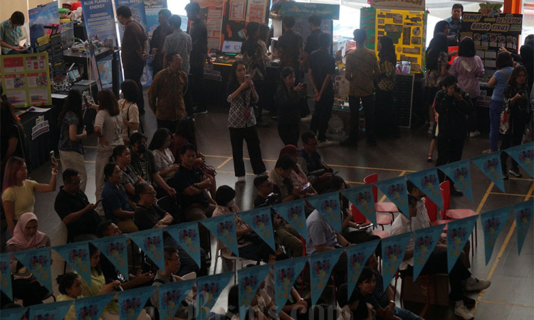 Penghargaan MURI Untuk Pameran Karya Terbanyak