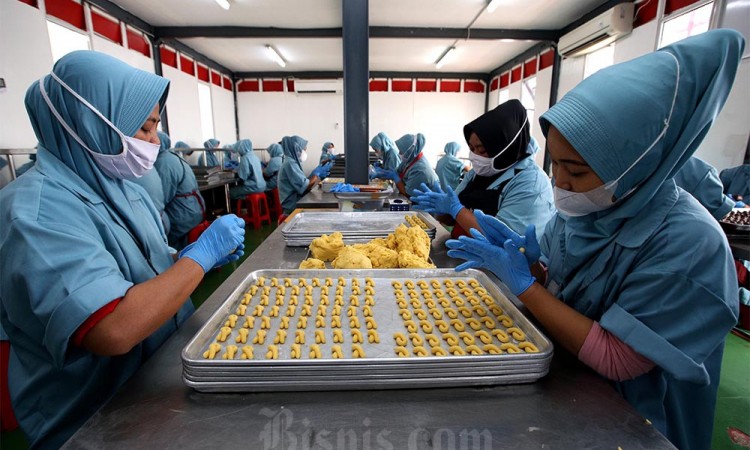 Produksi Kue Kering di Bandung Meningkat