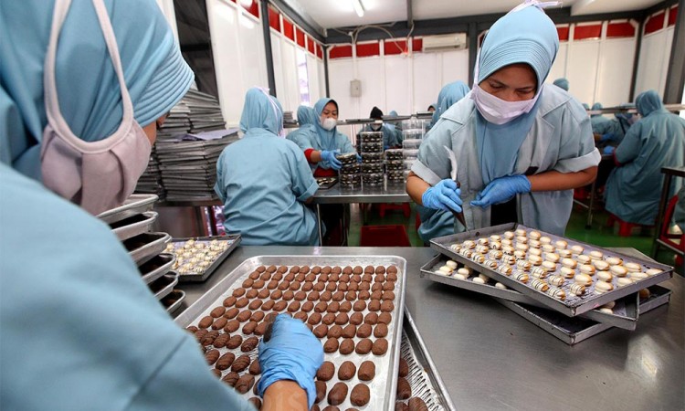 Produksi Kue Kering di Bandung Meningkat