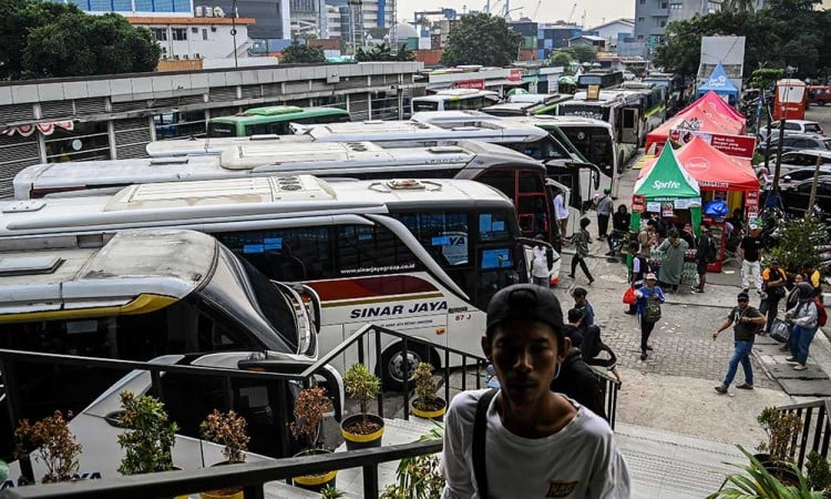 Kemenhub Memprediksi Jumlah Pemudik Lebaran Yang Menggunakan Bus Sebanyak 37,51 Orang