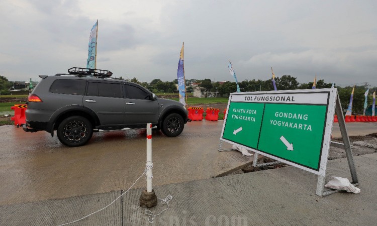 Sejak Dibuka Pada 5 April Lalu, Sebanyak 30.000 Kendaraan Sudah Melintasi Jalan Tol Fungsional Solo-Yogyakarta