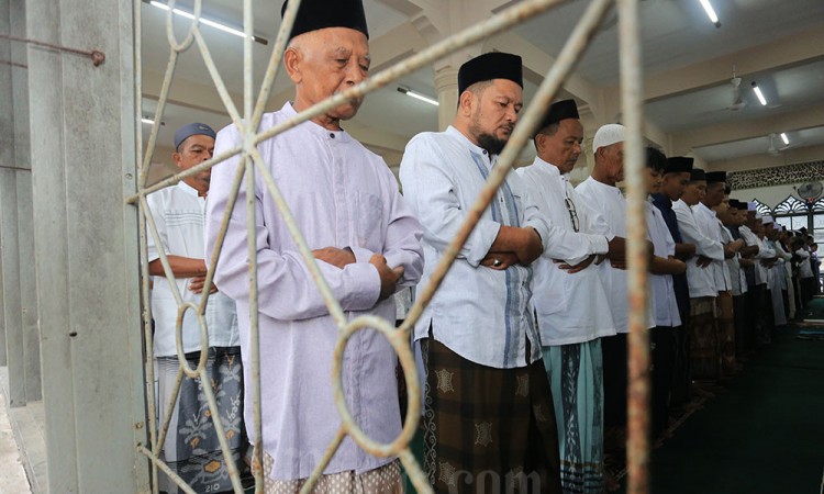Shalat Idul Fitri santri dan Ulama Dayah di Aceh Barat