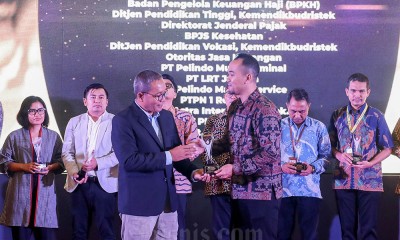 Pelindo Terima Penghargaan SPS Awards 2024
