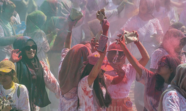 Festival Holi India di Batam