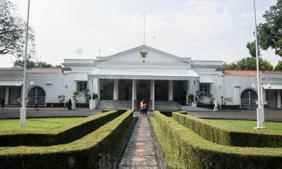 Wisata Sejarah Gedung Pakuan di Bandung