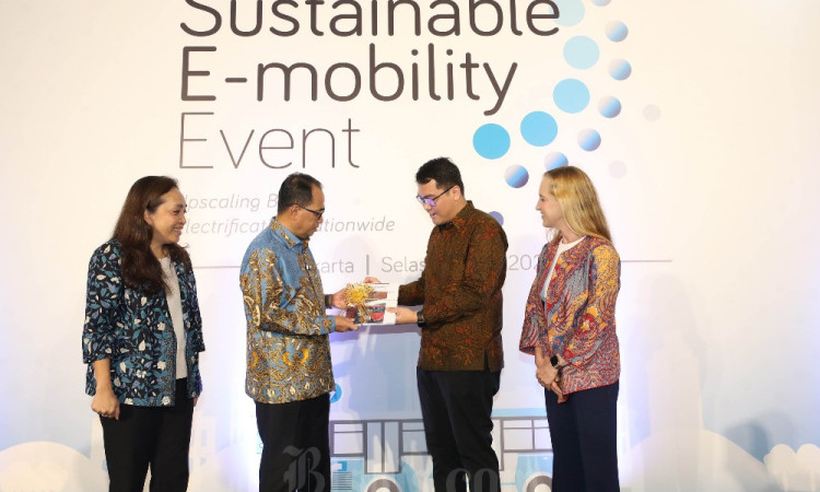 Peluncuran Studi Peta Jalan Elektrifikasi Transportasi Publik Perkotaan