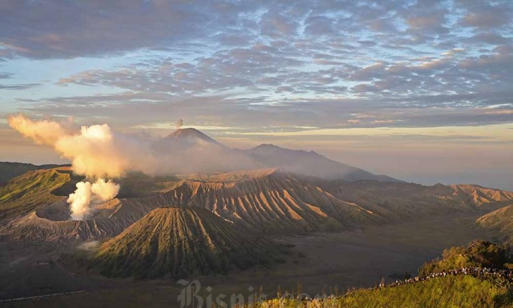 Wisata Gunung Bromo Sumbang Pendapatan Negara