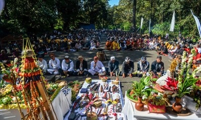 Upacara Ngertakeun Bumi Lamba di Jawa Barat