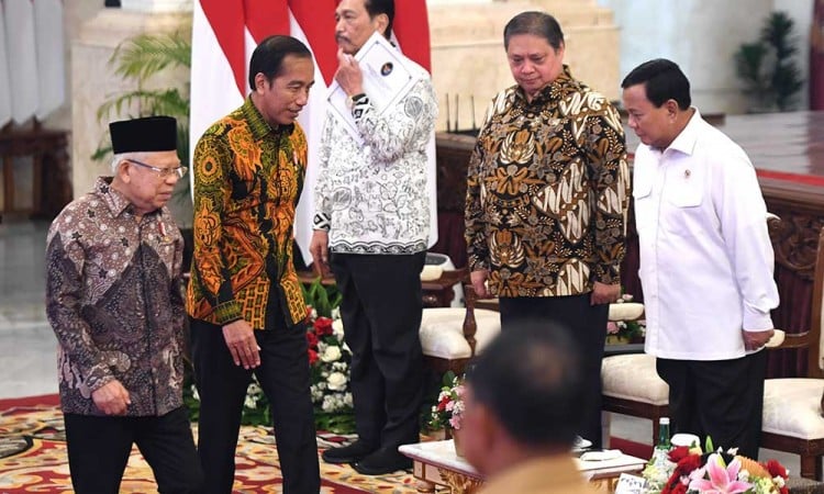 Presiden Joko Widodo Memimpin Sidang Kabinet Paripurna Membahas Perekonomian Indonesia Terkini