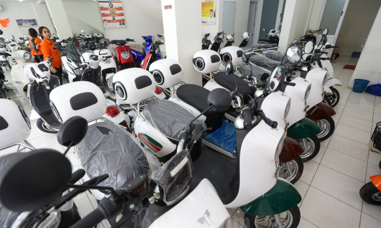 Penyaluran Subsidi Sepeda Motor Listrik Pada Semester I/2024 Mencapai 24.042 Unit