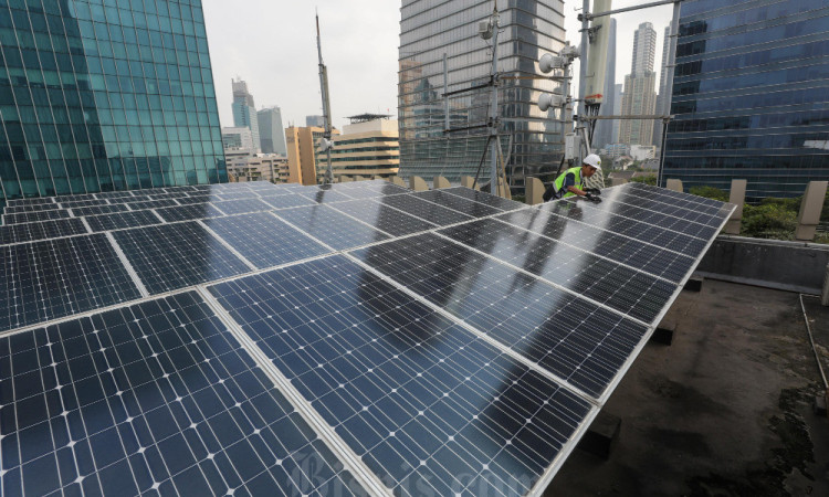 Kementerian ESDM Mencatat Bauran Energi Baru Terbarukan (EBT) Sampai Pada Akhir 2023 Baru Mencapai 13,1%