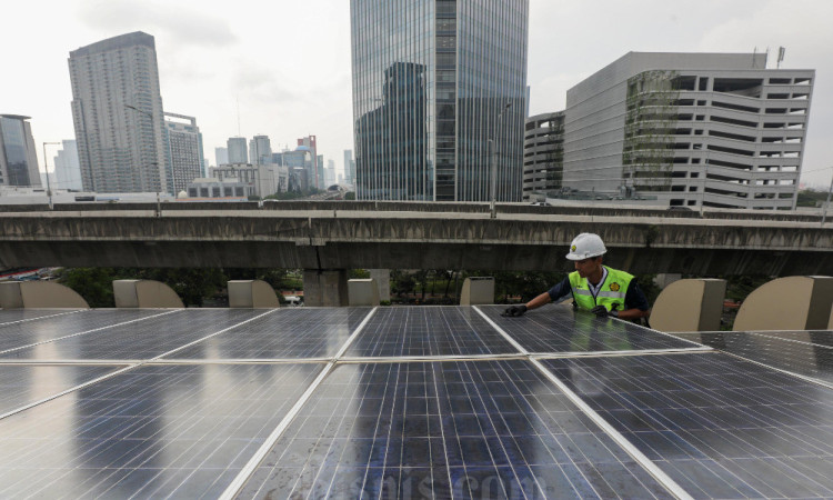 Kementerian ESDM Mencatat Bauran Energi Baru Terbarukan (EBT) Sampai Pada Akhir 2023 Baru Mencapai 13,1%