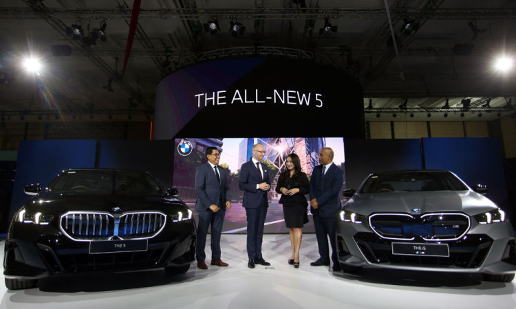 BMW Group Indonesia meluncurkan The All New 5 BMW