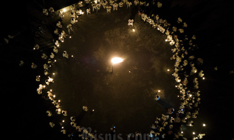 Ritual Adat Kololi Gam di Pulau Maitara