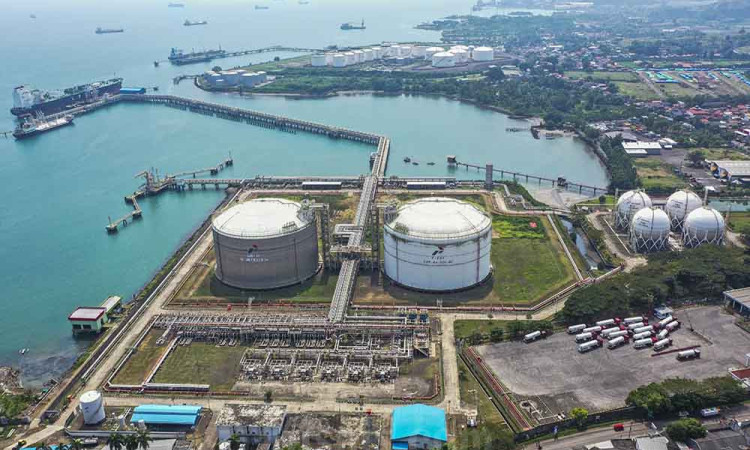 Terminal LPG Tanjung Sekong Produktif Gunakan Dermaga