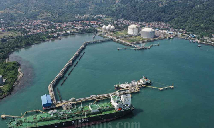 Terminal LPG Tanjung Sekong Produktif Gunakan Dermaga