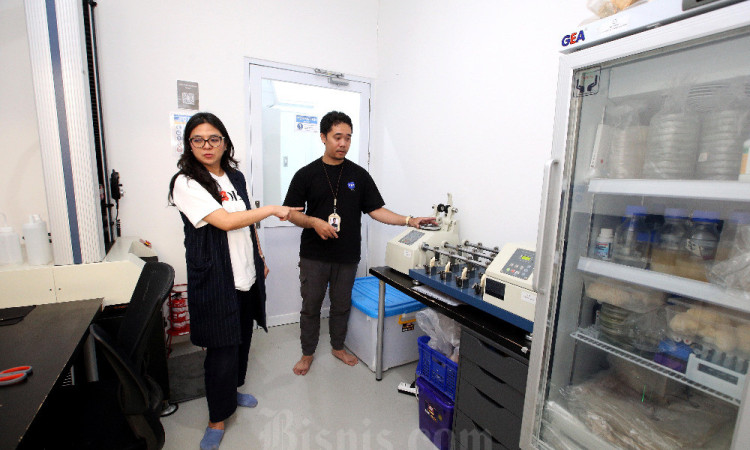 DBS Indonesia Kunjungi Wirausaha Penerima Dana Hibah Mycotech