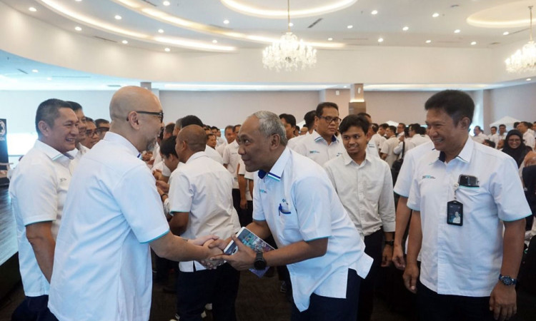 Peringatan 4 tahun AKHLAK BUMN, IDSurvey Gelar Townhall Meeting dan Sebut Kejar Top 20 TIC Global