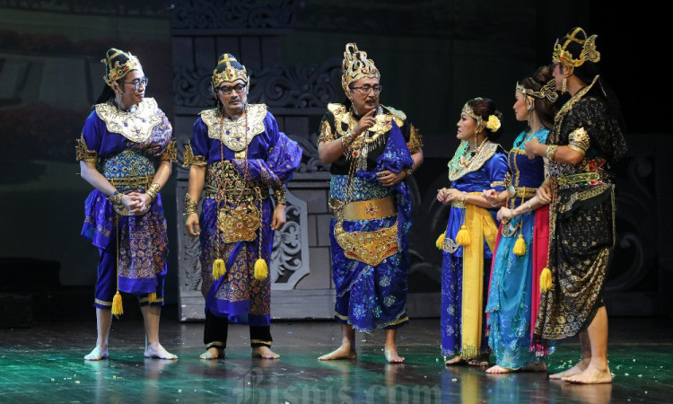 Melestarikan Seni dan Tradisi Asli Indonesia, Eksekutif Keuangan Hingga Jurnalis Senior Pentaskan Ketoprak Financial
