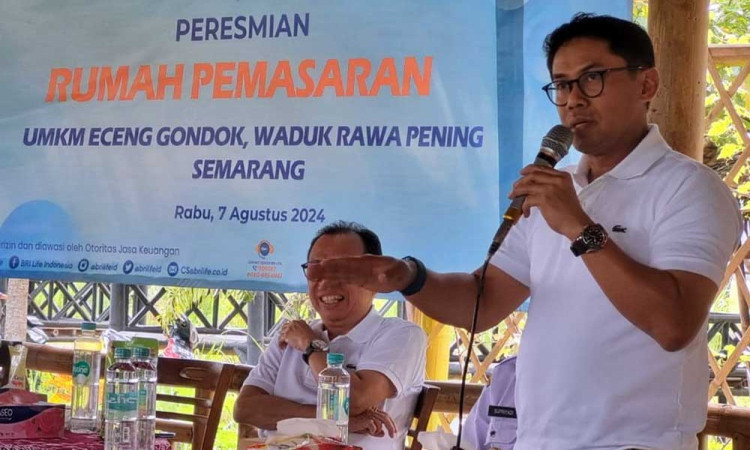 BRI Life Resmikan Rumah Pemasaran UMKM Eceng Gondok di Semarang