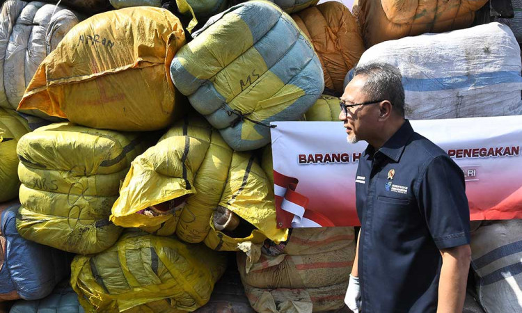 Rilis Barang Hasil Penindakan Satgas Importasi Ilegal di Cikarang