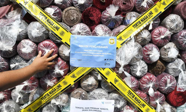 Rilis Barang Hasil Penindakan Satgas Importasi Ilegal di Cikarang