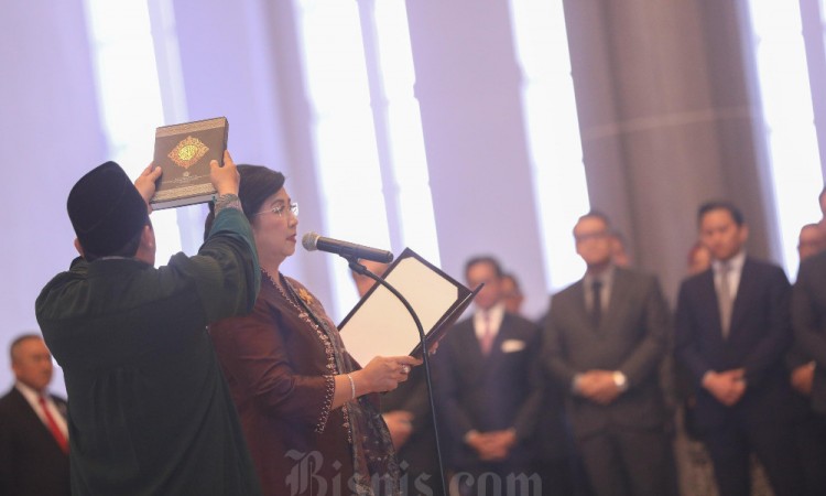 Destry Damayanti Dilantik Menjadi Deputi Gubernur Senior Bank Indonesia Periode 2024-2029