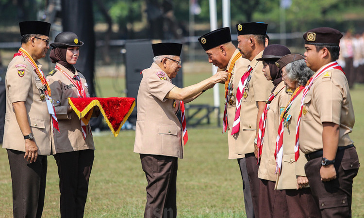 10.000 Anggota Ikut Upacara HUT ke-63 Pramuka