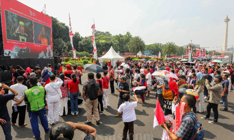 Upacara Detik Proklamasi Dari Sebrang Istana