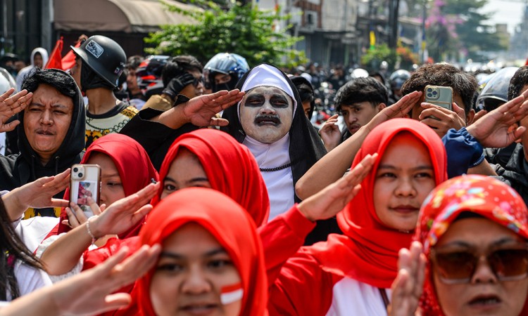 Aksi Berhenti Tiga Menit di Jalanan Kota Bandung