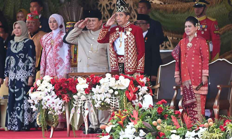 Upacara Penurunan Bendera di Ibu Kota Negara (IKN) Nusantara