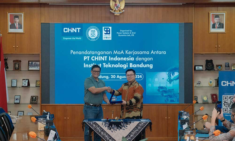 PT CHINT Indonesia Hibahkan Peralatan Dynamic Voltage Restorer Kepada ITB