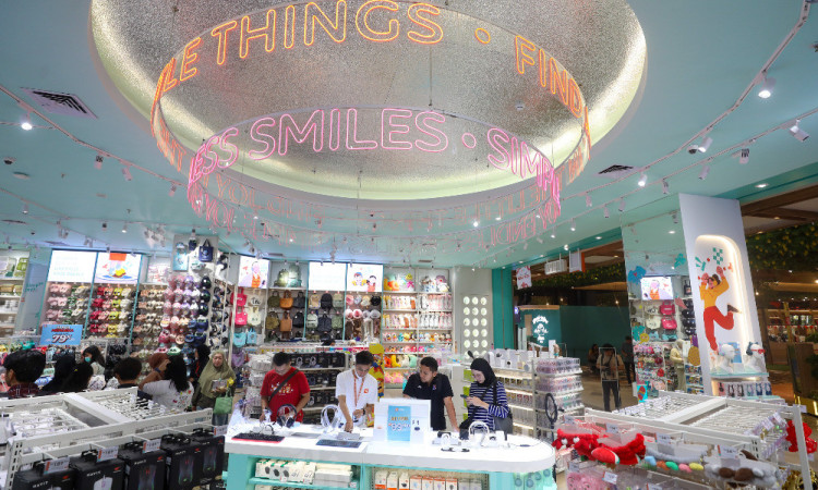 ATARU Buka Gerai Baru di Living World Kota Wisata Berkonsep Lebih Modern