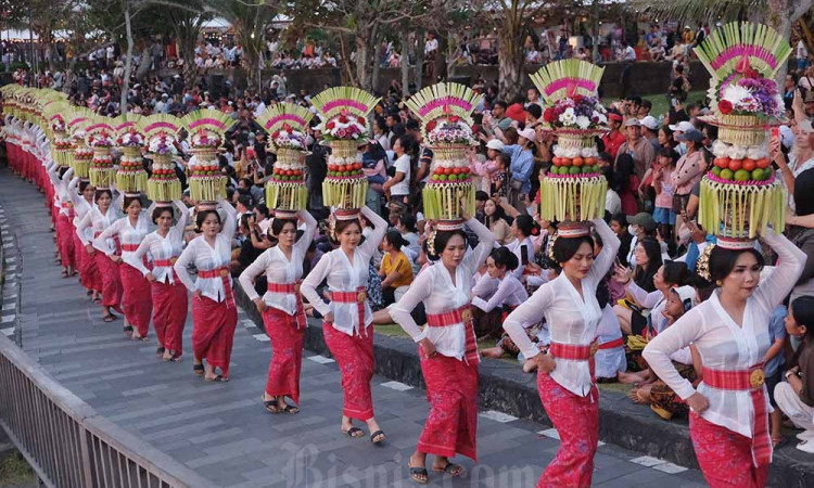 Tanah Lot Art & Festival 2024