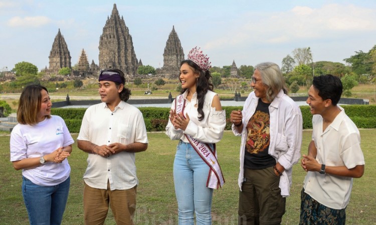 Gebyar BCA Merah Putih : Indonesia Banget!