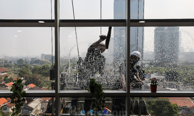 Target Peserta Aktif BPJamsostek
