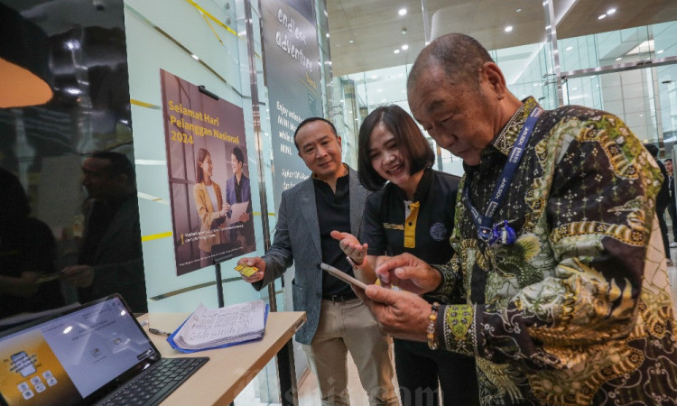 Maybank Indonesia Sambut Hari Pelanggan Nasional
