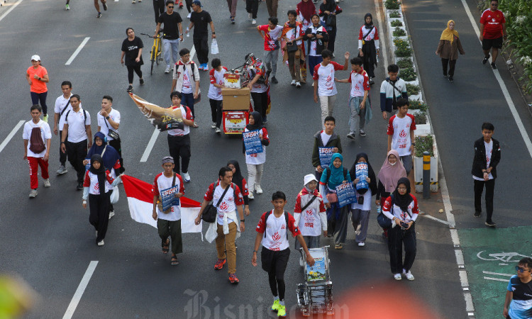 Madrasah International Technonatura Gelar Pawai Robotic Show