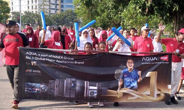 AQUA Elektronik Bagikan Produk Elektronik Rayakan HUT Kemerdekaan RI ke-79