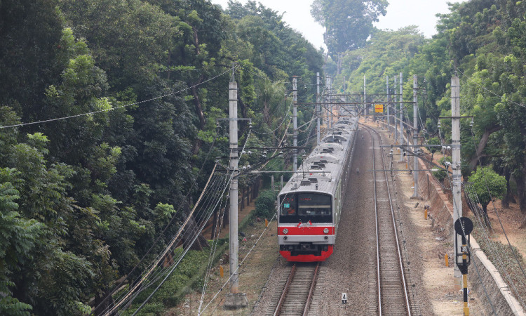 Subsidi Tarif KRL Berbasis NIK Akan Diterapkan Mulai 2025