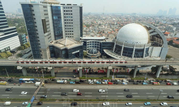 KAI Perpanjang Jam Operasional Moda Transportasi LRT Jabodebek