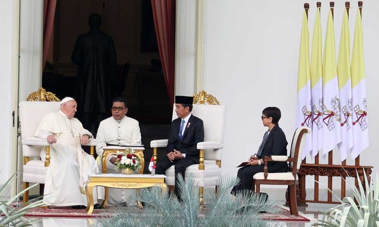 Presiden Joko Widodo Terima Kunjungan Paus Fransiskus di Istana Merdeka Jakarta