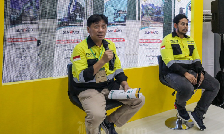 Penjualan Alat Berat Untuk Proyek Strategis Nasional