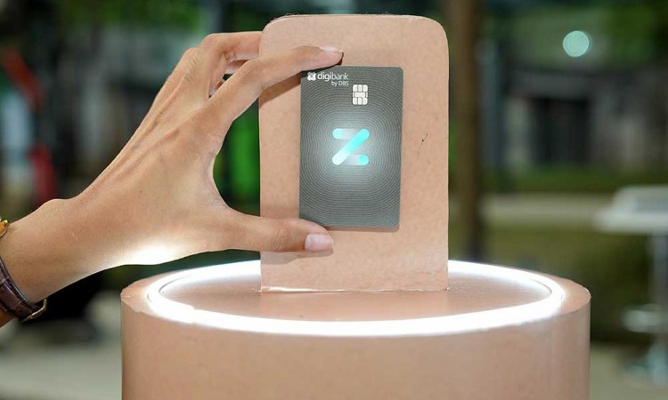 Bank DBS Indonesia Luncurkan Kartu Kredit digibank Z Visa Platinum Berbahan Daur Ulang