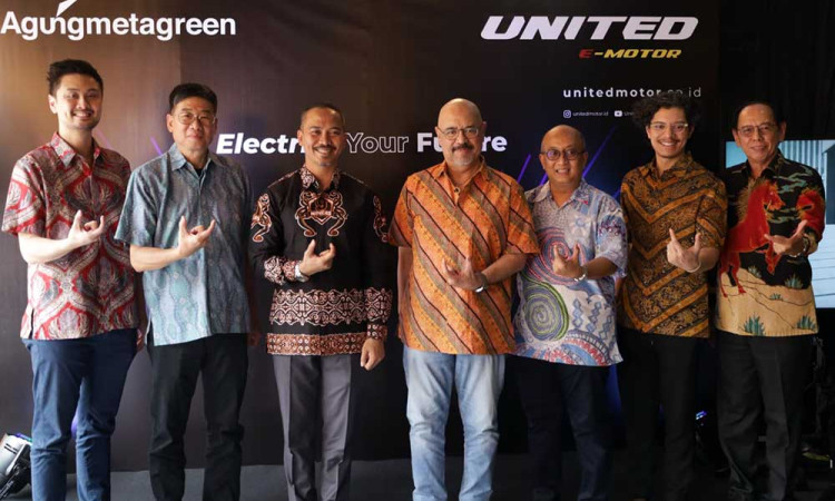 Perkuat Distribusi Sepeda Motor Listrik, United E-Motor Buka Store Terbaru di Pekanbaru